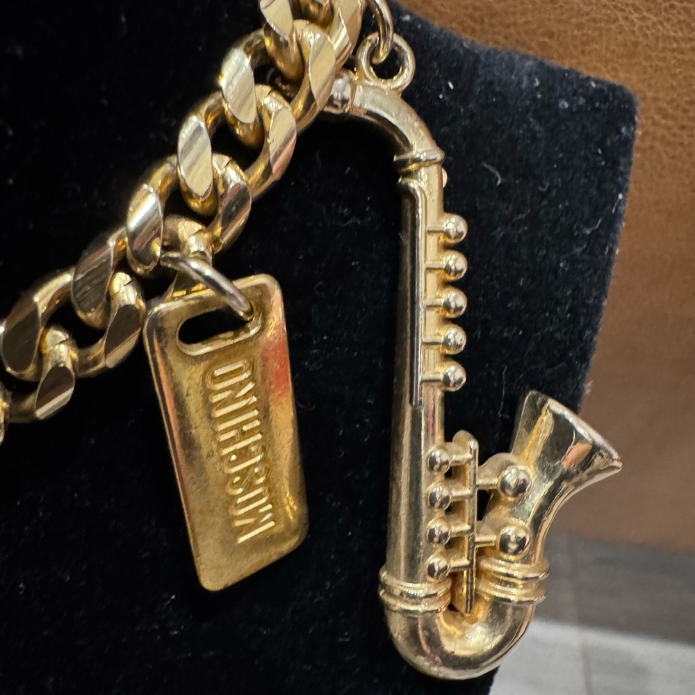 Moschino Vintage Gold Musical Charm Bracelet/Anklet/Bag Charm - Picture 4 of 5